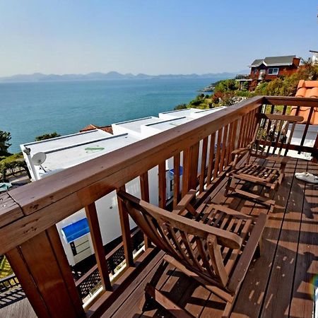 Namhae Bluemare Pension ภายนอก รูปภาพ