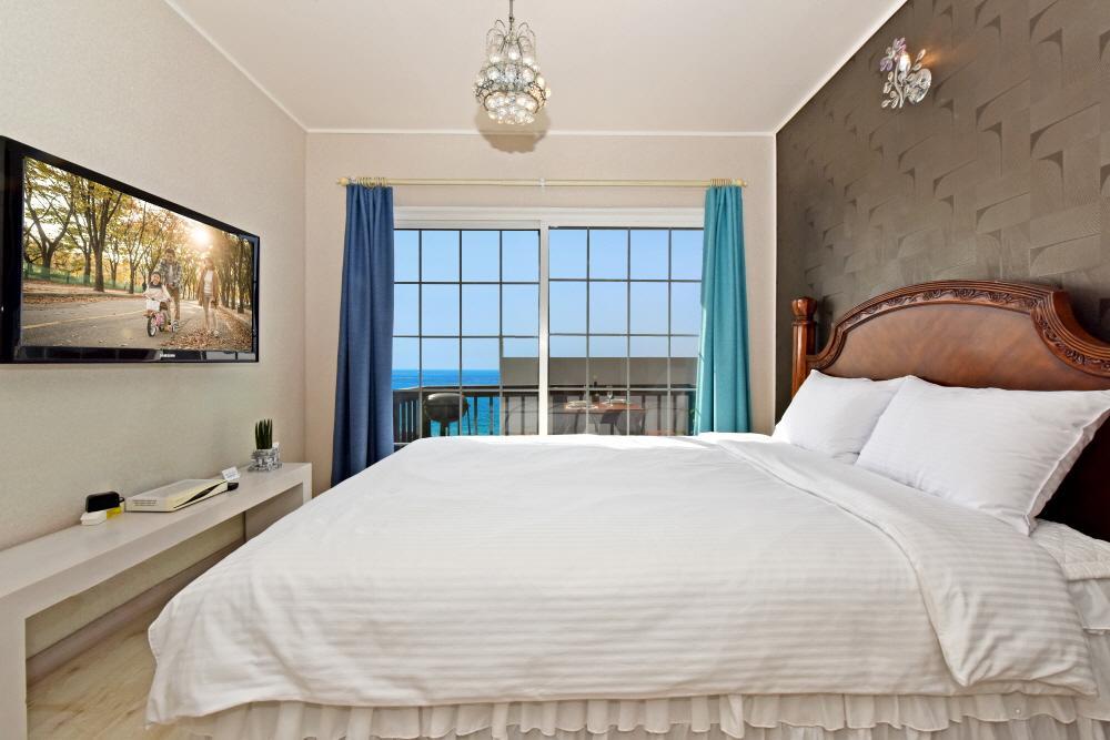 Namhae Bluemare Pension ภายนอก รูปภาพ