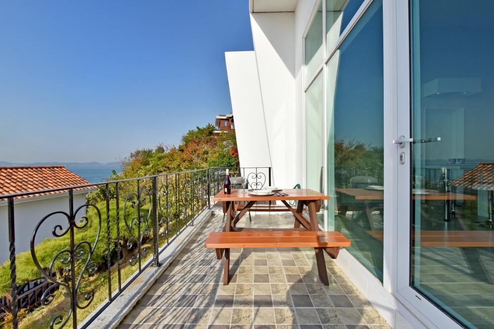 Namhae Bluemare Pension ภายนอก รูปภาพ