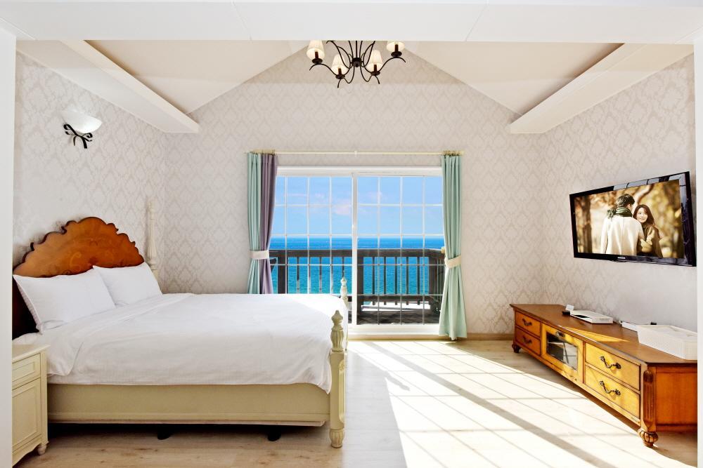 Namhae Bluemare Pension ภายนอก รูปภาพ